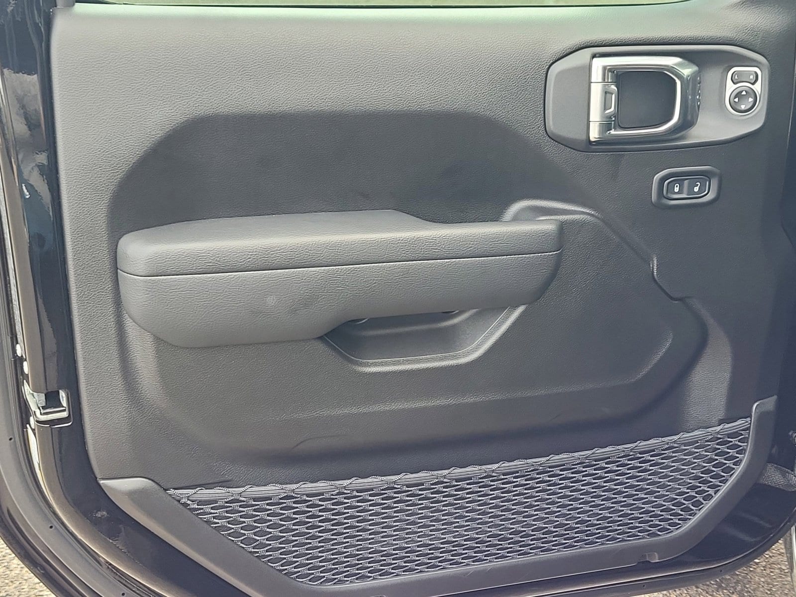 2025 Jeep Wrangler 2-Door Sport S - Photo 22