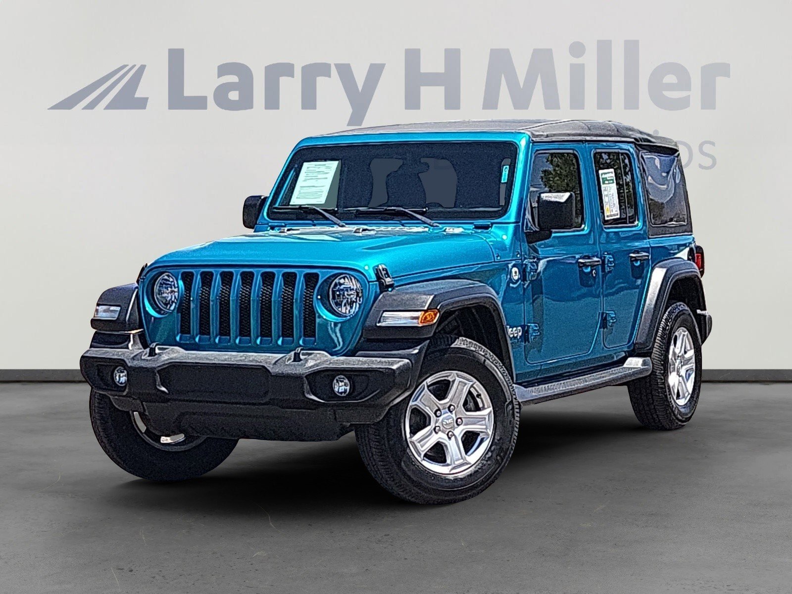 2020 Jeep Wrangler Sport S's photo