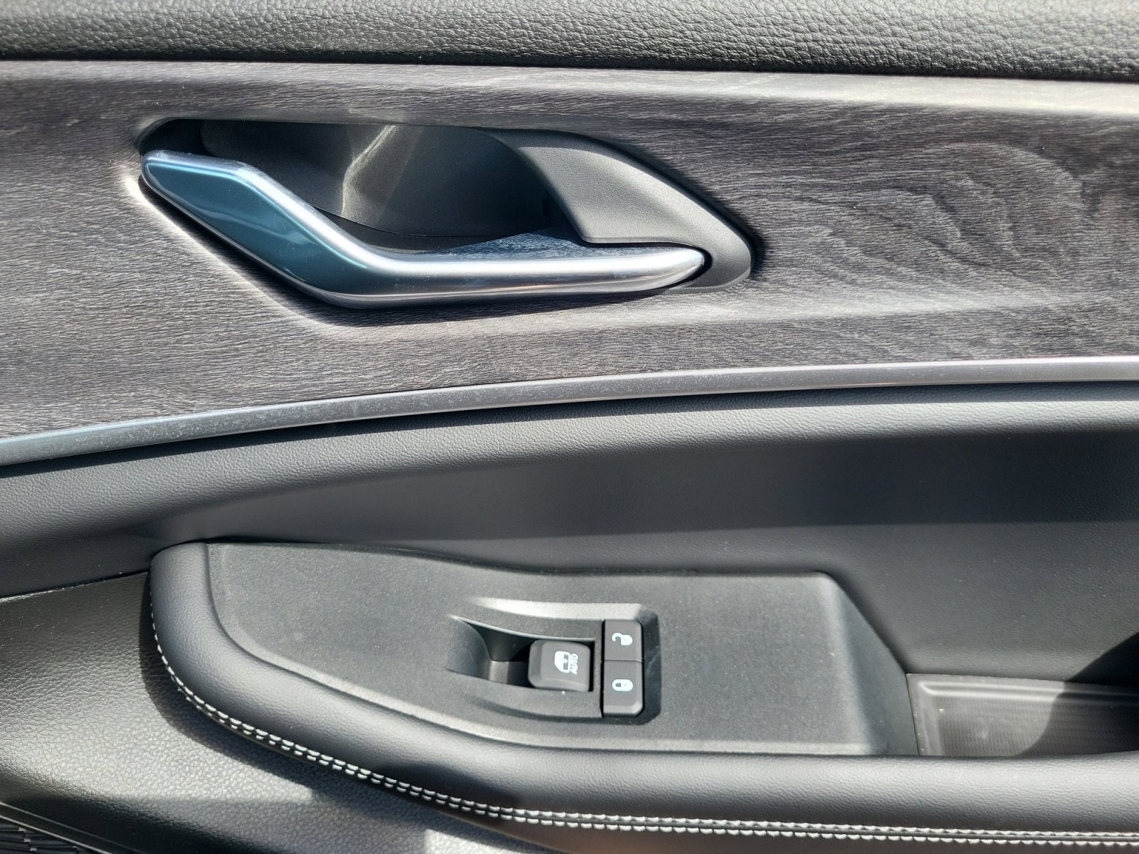 2025 Jeep Grand Cherokee L Limited - Photo 17