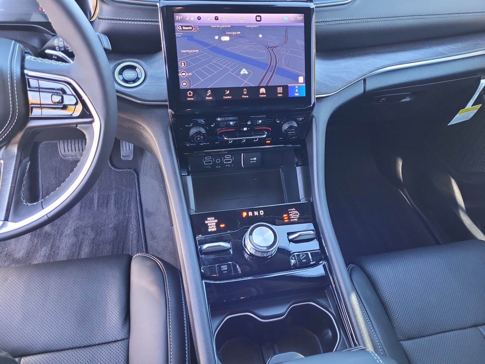2025 Jeep Grand Cherokee Overland - Photo 13