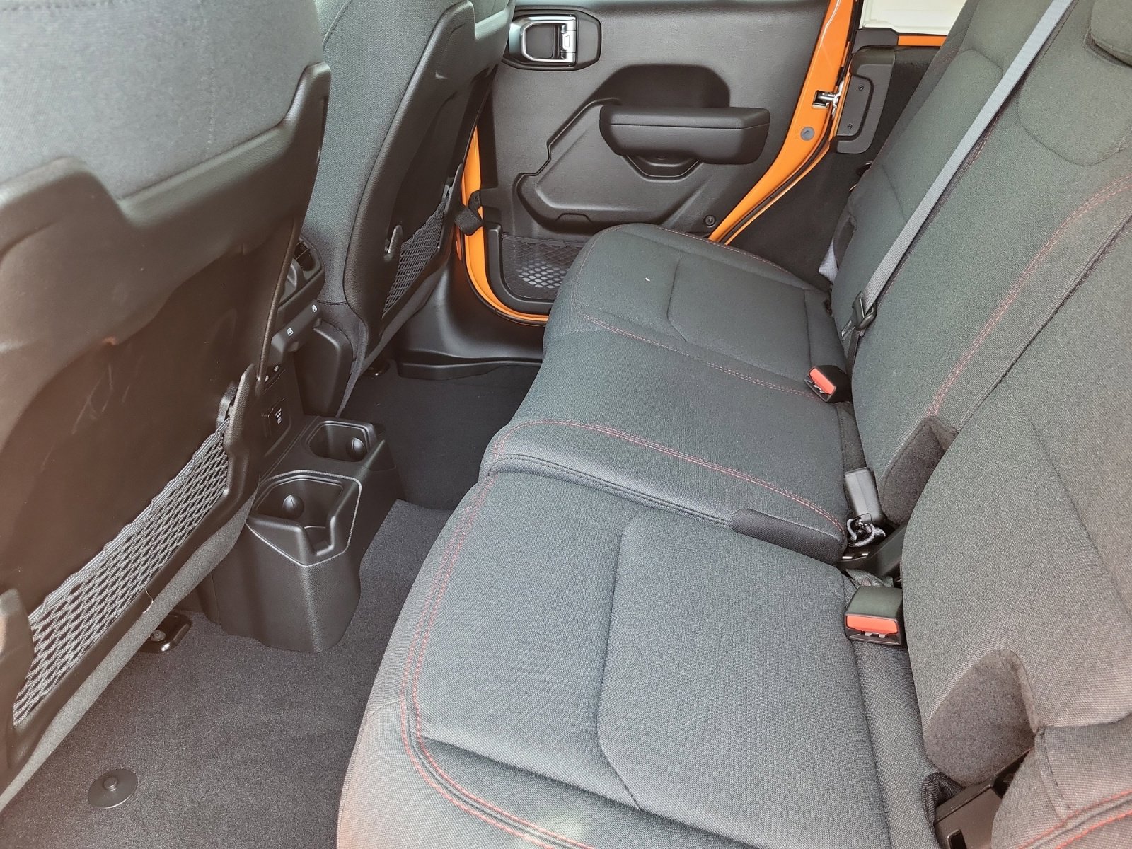 2025 Jeep Wrangler 4-Door Rubicon - Photo 18