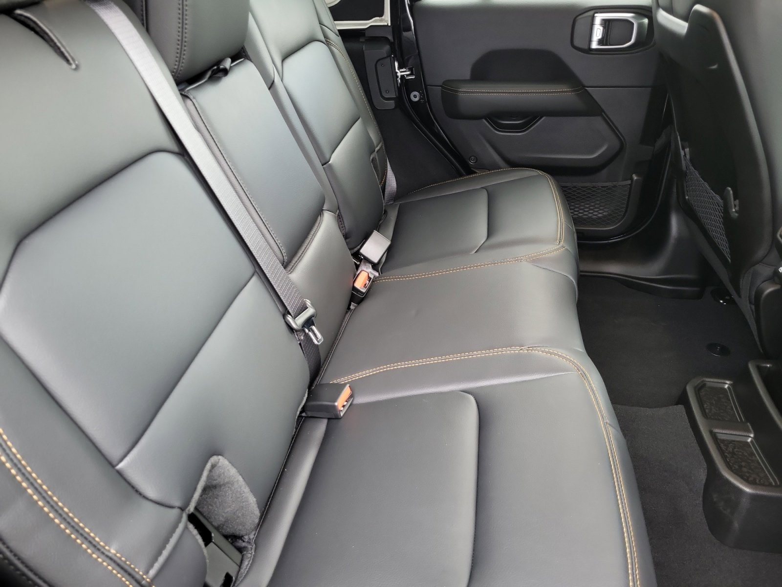 2025 Jeep Wrangler 4-Door Sahara - Photo 19