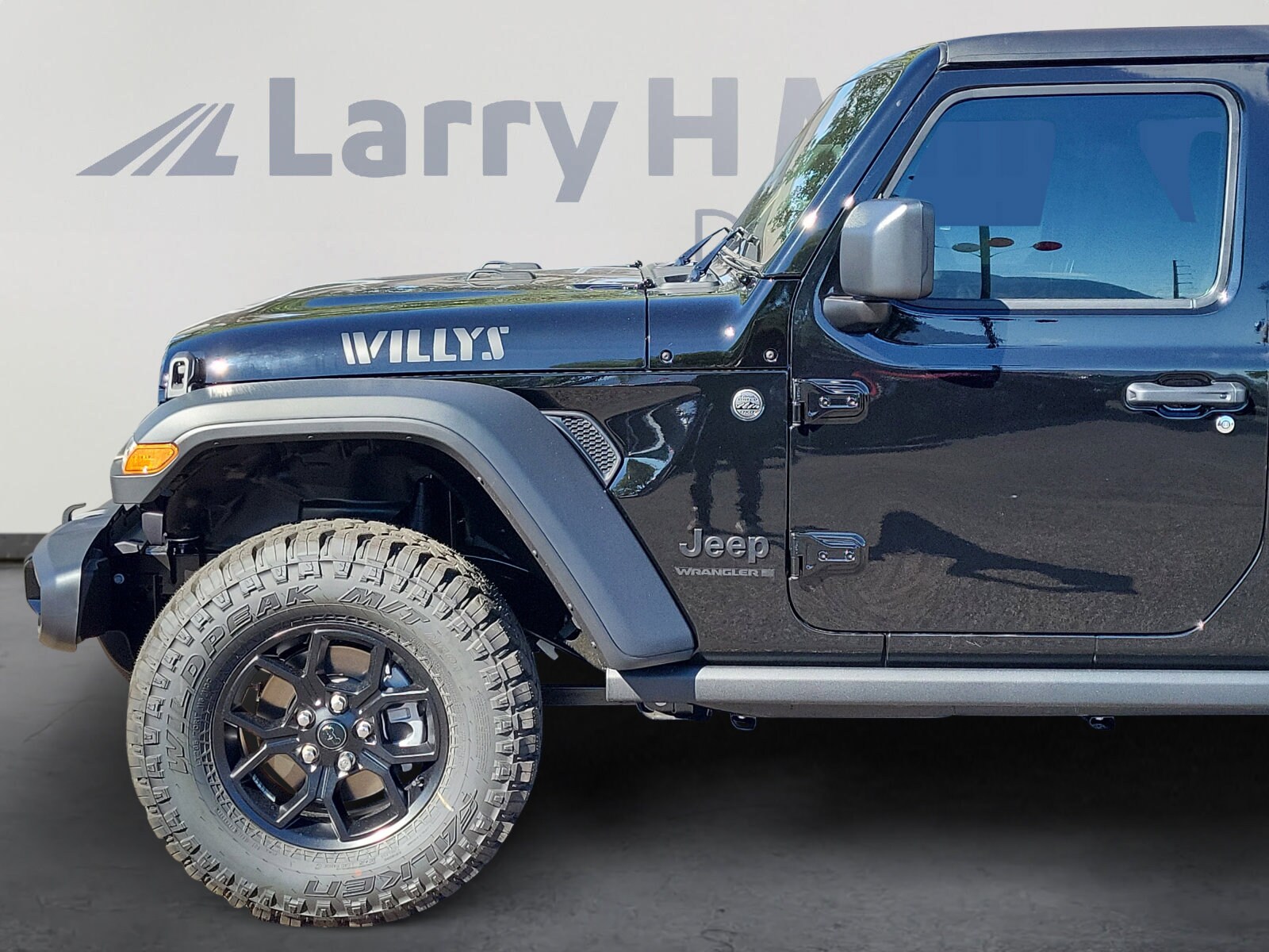2025 Jeep Wrangler Willys photo 3