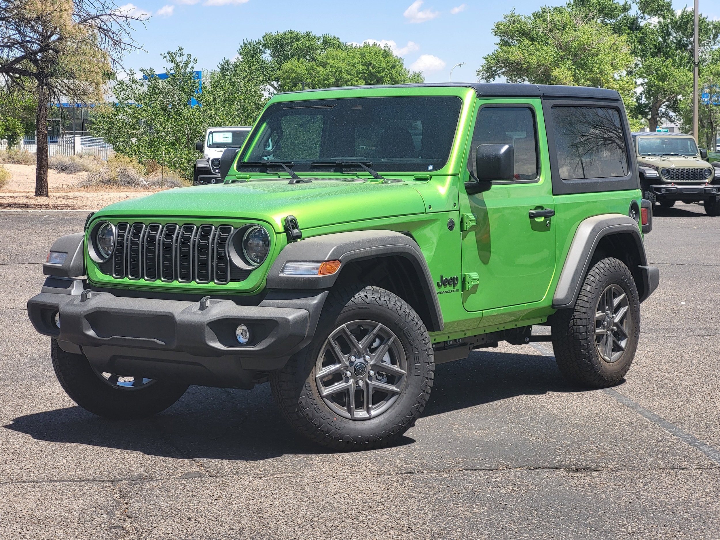 2026 Jeep Wrangler Sport S's photo