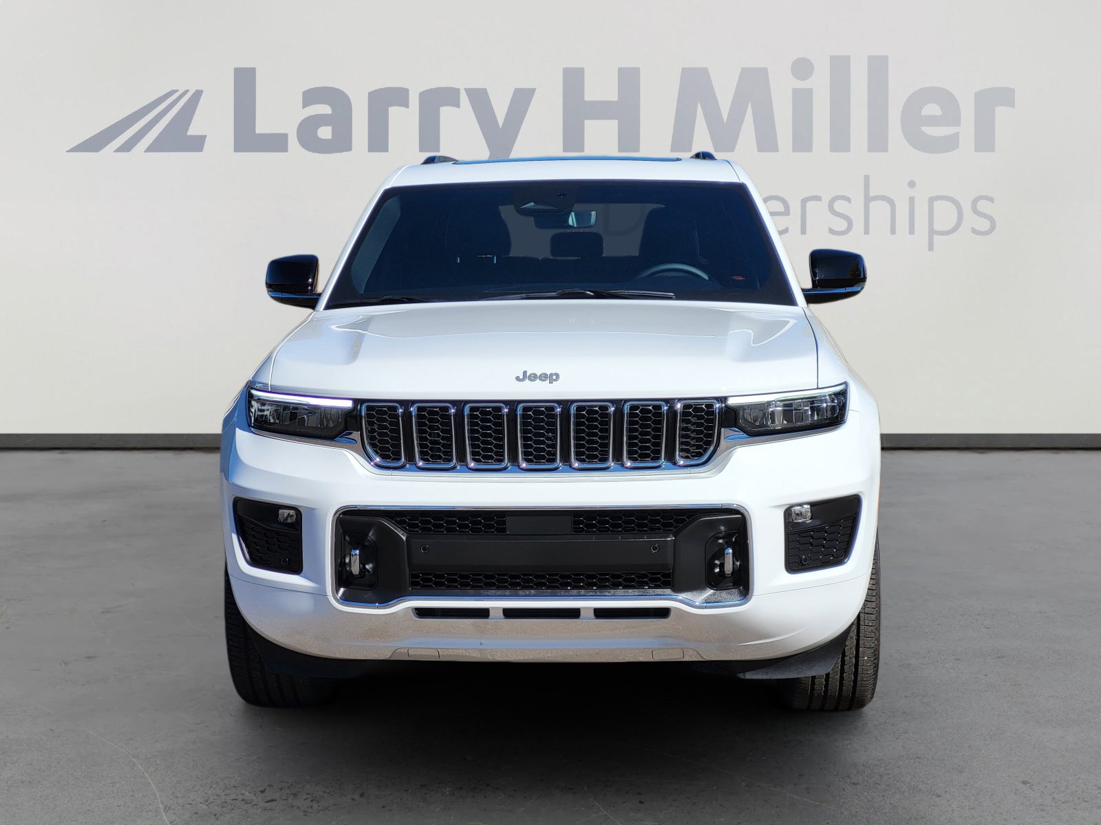 2025 Jeep Grand Cherokee Overland - Photo 10