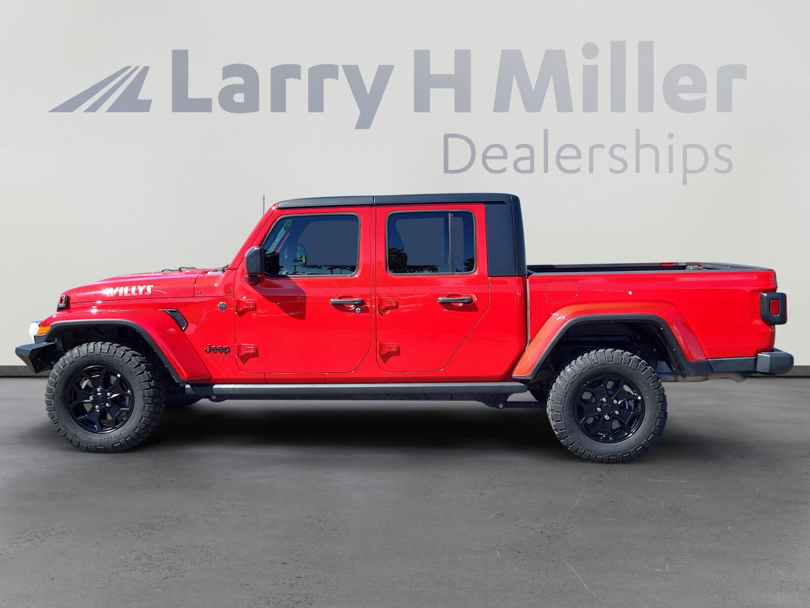 2023 Jeep Gladiator Willys photo 4