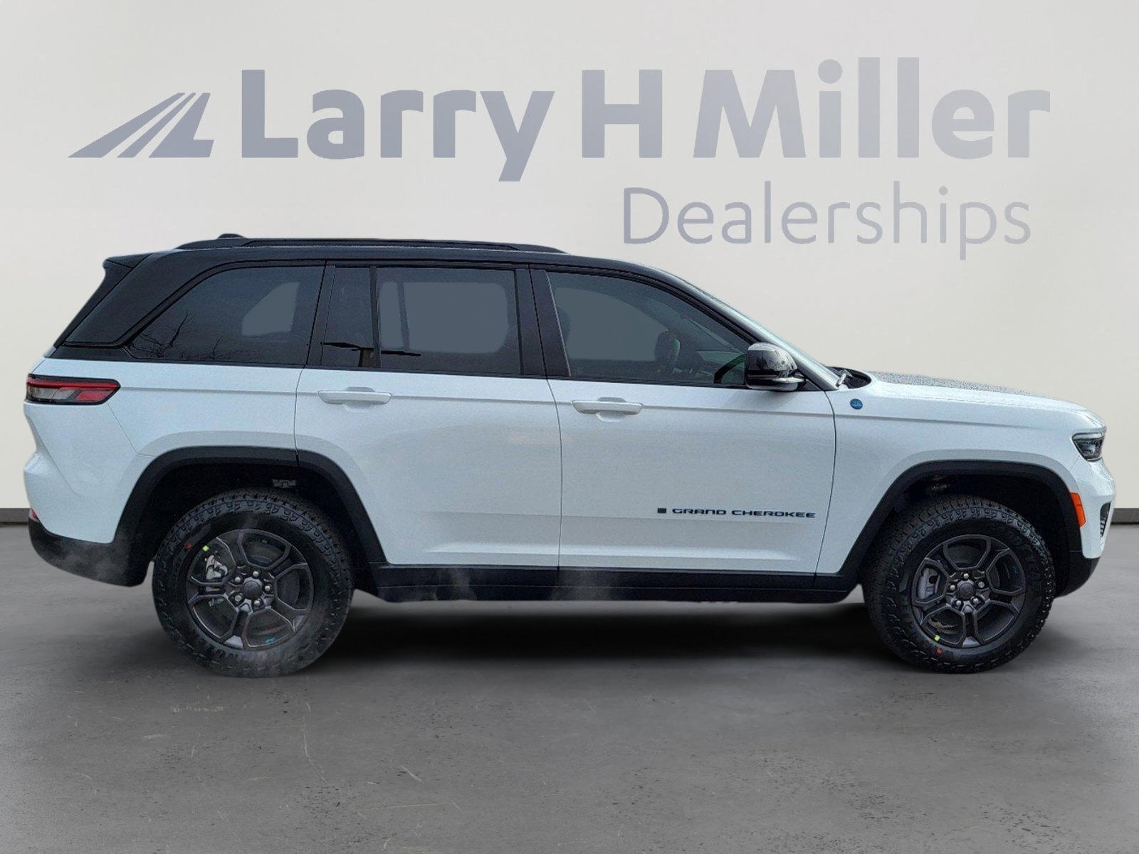 2024 Jeep Grand Cherokee Trailhawk 4xe - Photo 8