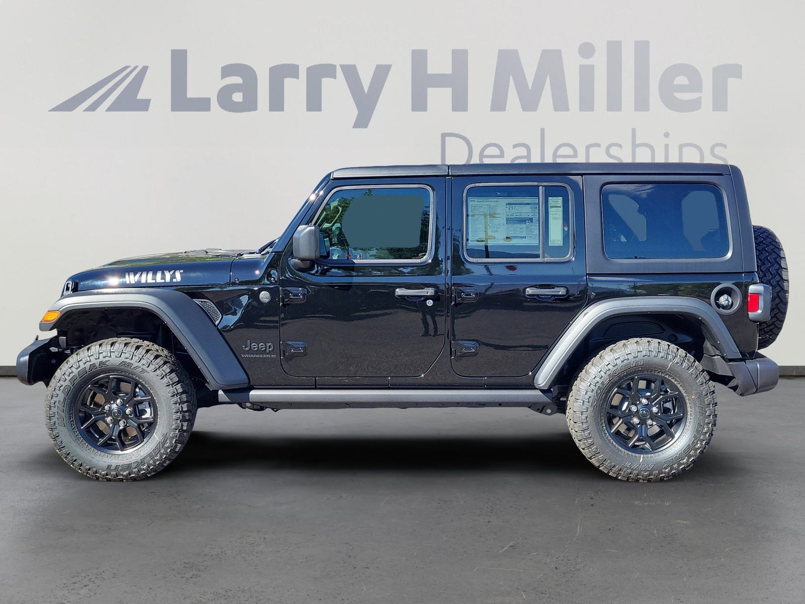 2025 Jeep Wrangler Willys photo 4