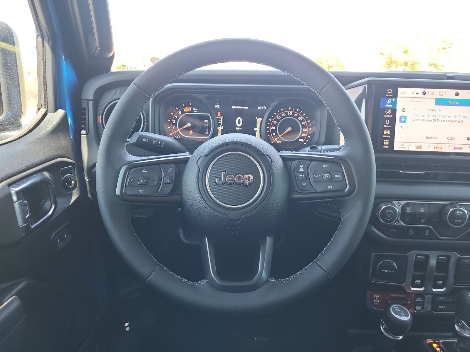 2025 Jeep Wrangler 2-Door Rubicon - Photo 10