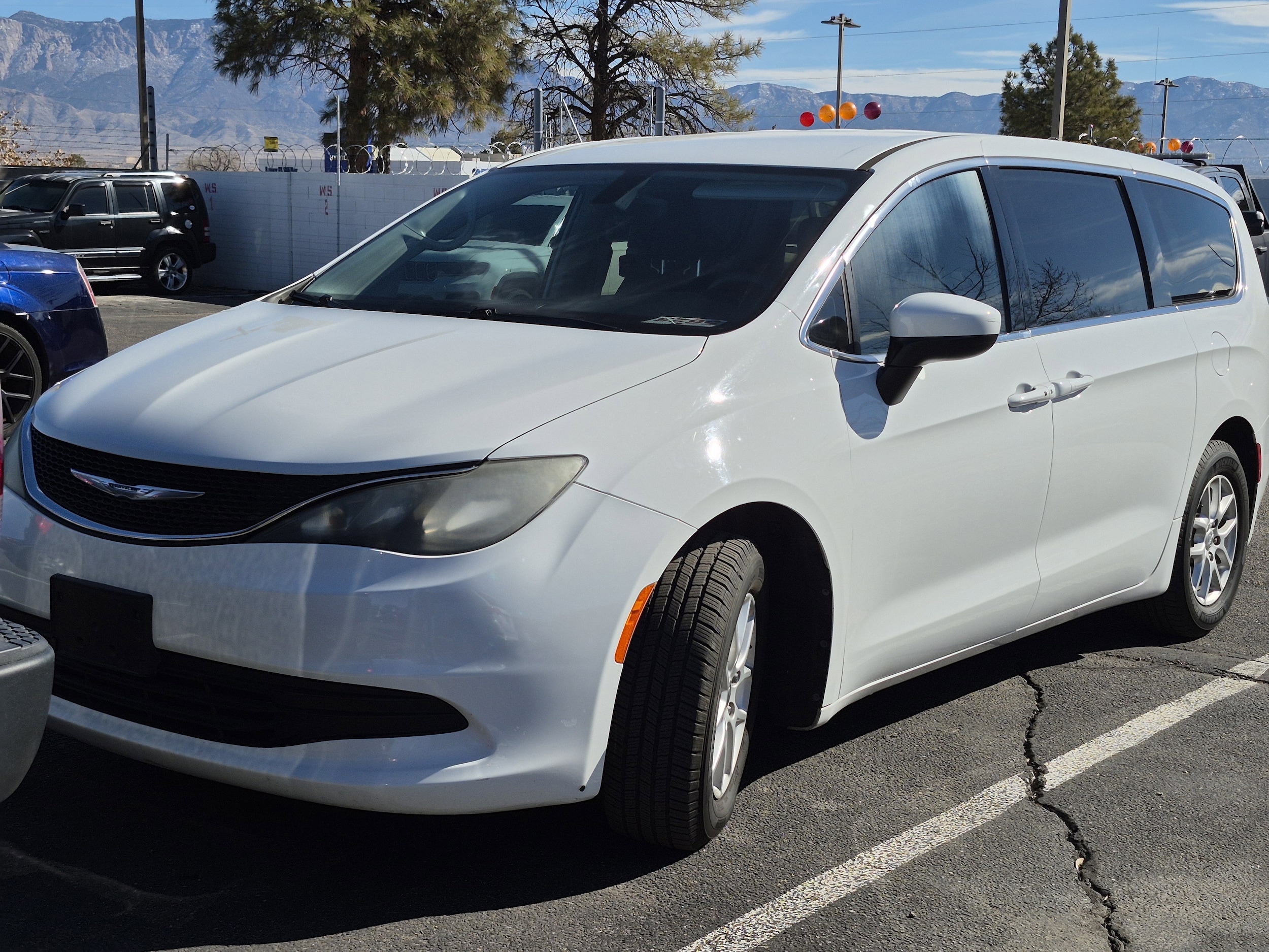 2017 Chrysler Pacifica LX