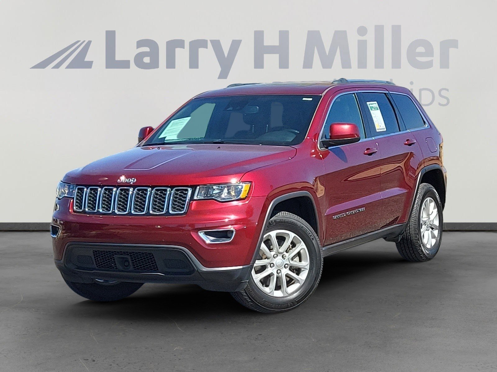 2021 Jeep Grand Cherokee Laredo X 4WD's photo
