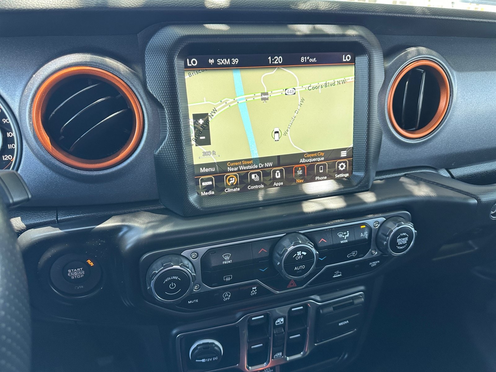 2023 Jeep Gladiator Mojave - Photo 20