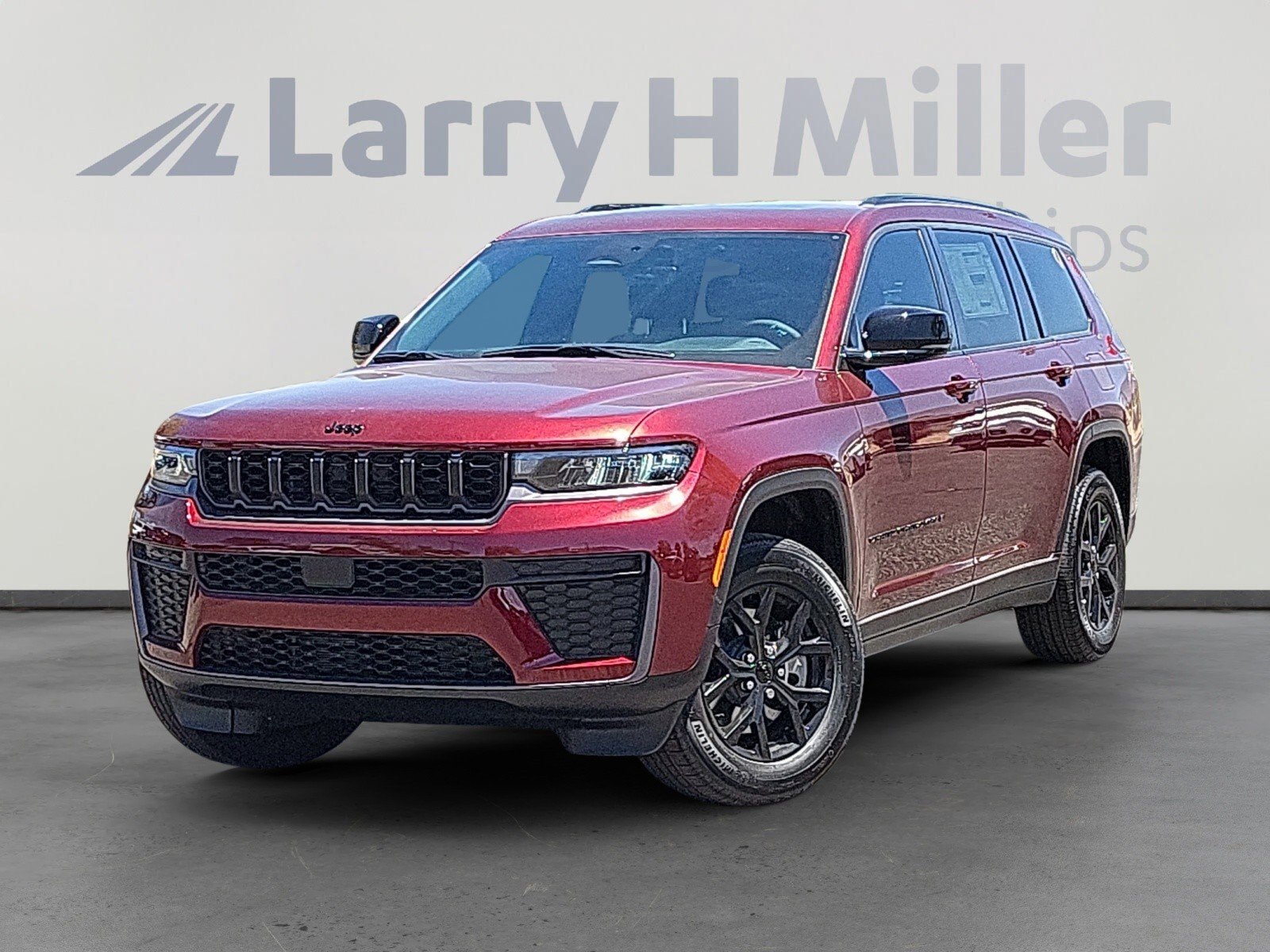 2026 Jeep Grand Cherokee L Laredo Altitude 4x4's photo