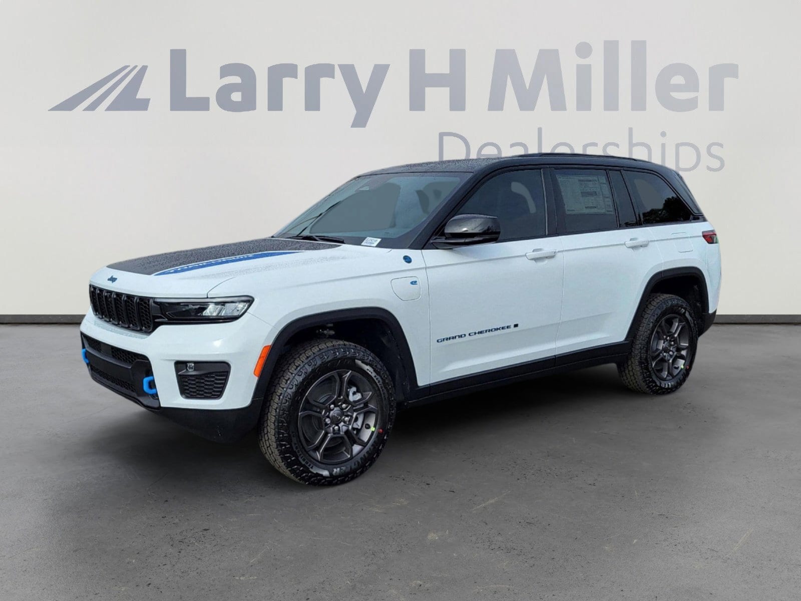 2024 Jeep Grand Cherokee Trailhawk 4xe 4x4's photo