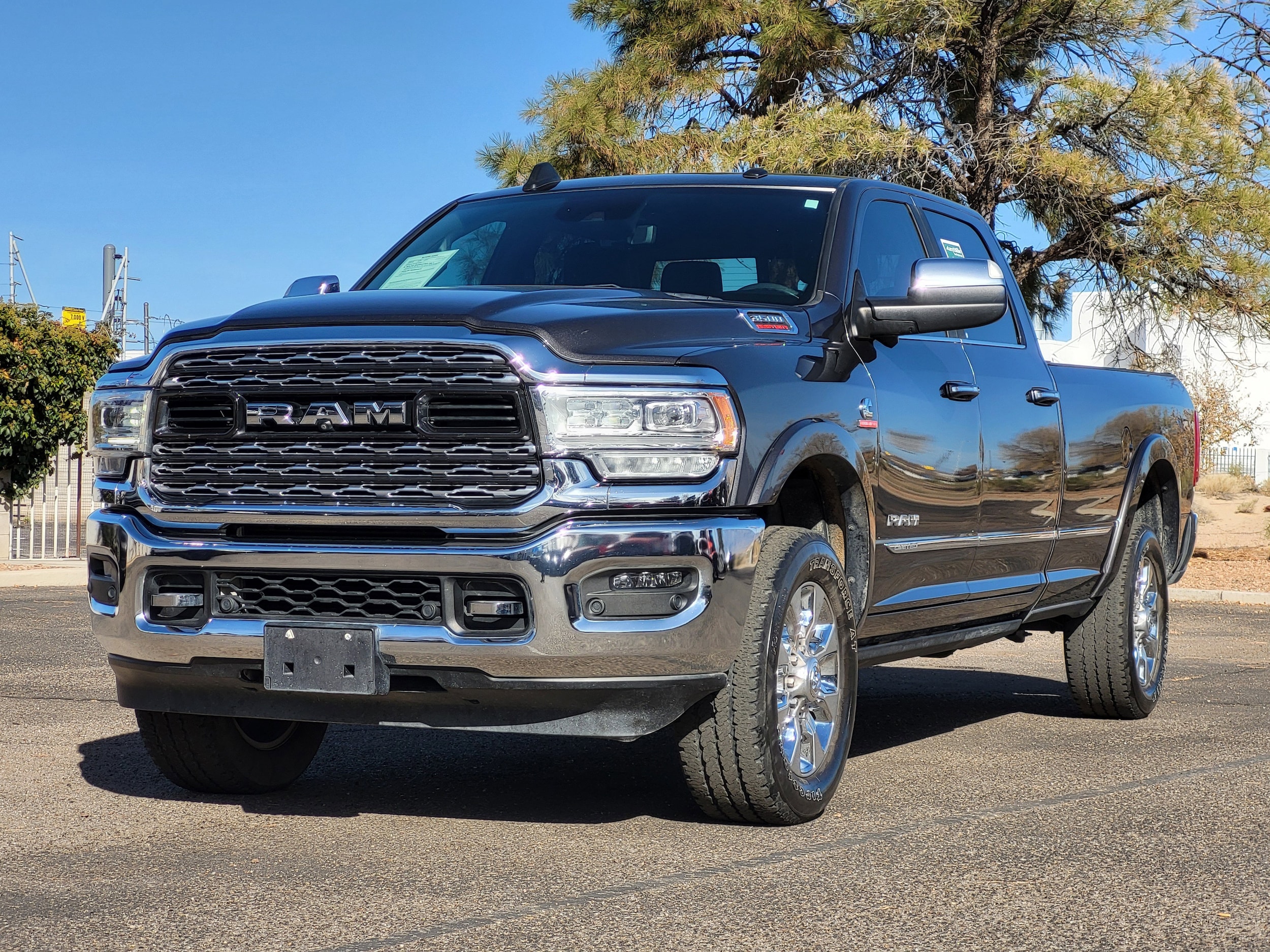 2022 RAM Ram 3500 Pickup Limited's photo