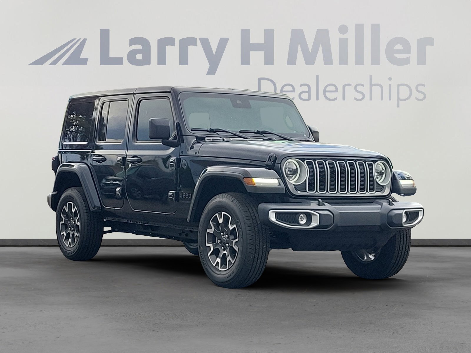 2025 Jeep Wrangler 4-Door Sahara - Photo 8