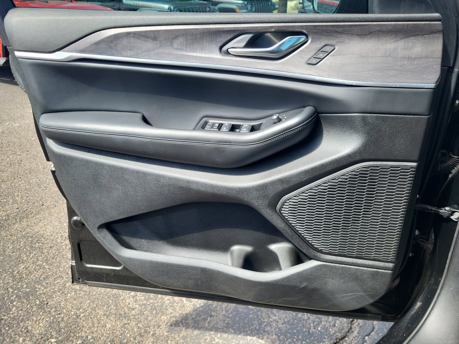 2025 Jeep Grand Cherokee L Limited - Photo 14