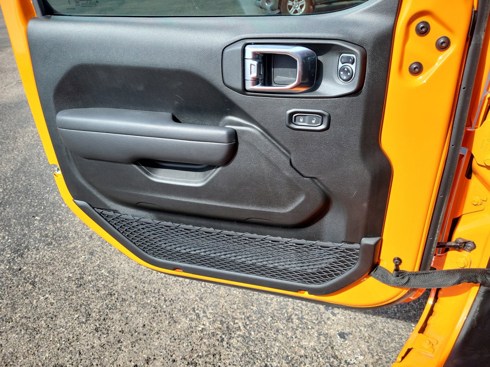 2025 Jeep Wrangler 4-Door Rubicon - Photo 14
