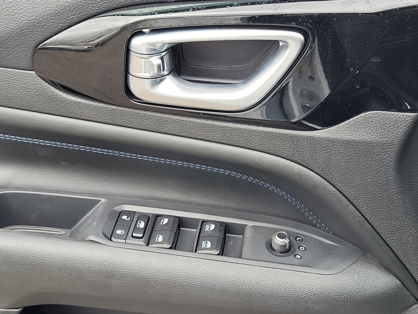 2026 Jeep Compass Latitude Altitude - Photo 19