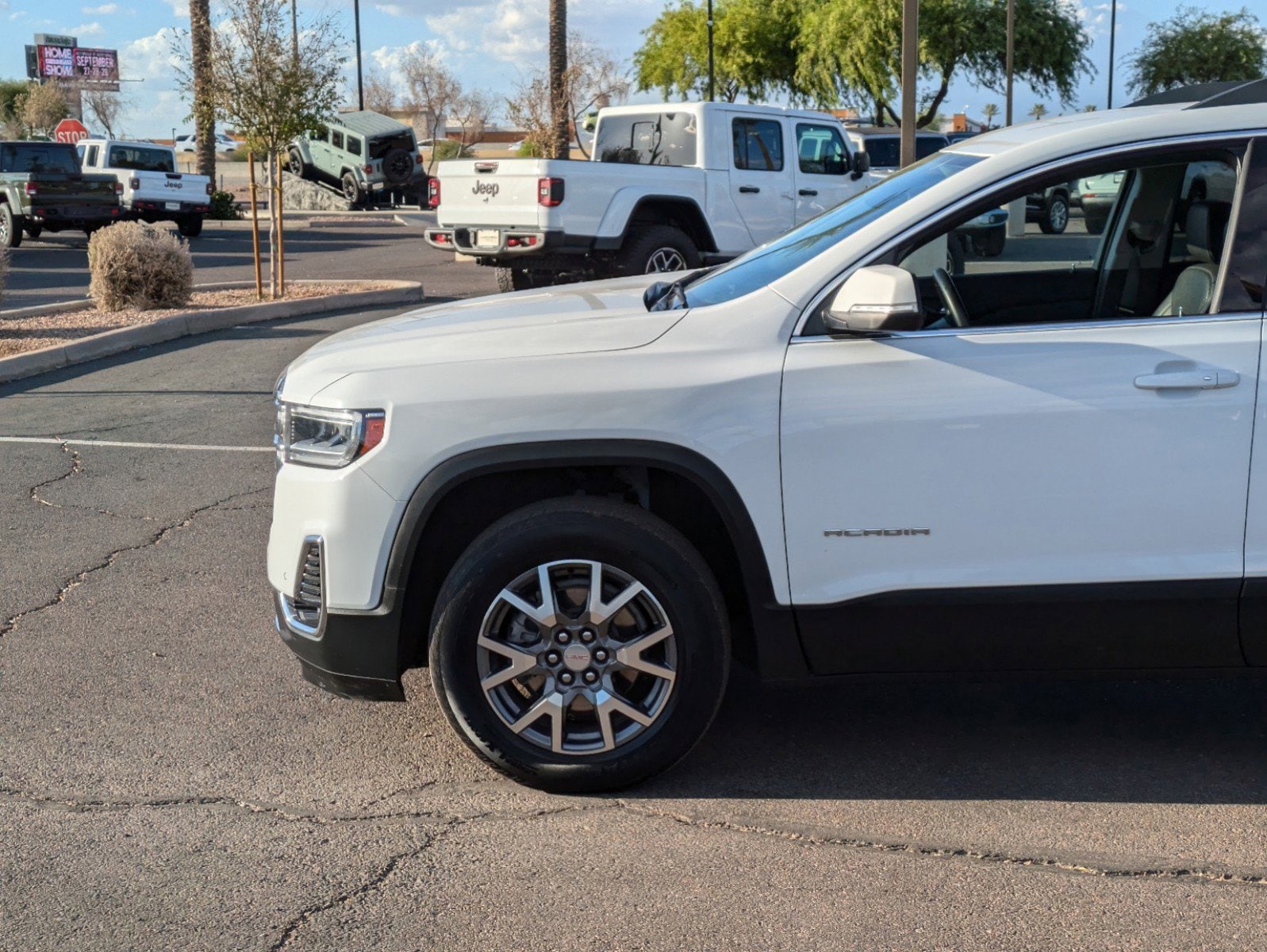 Used 2023 GMC Acadia SLT with VIN 1GKKNML46PZ147210 for sale in Tolleson, AZ