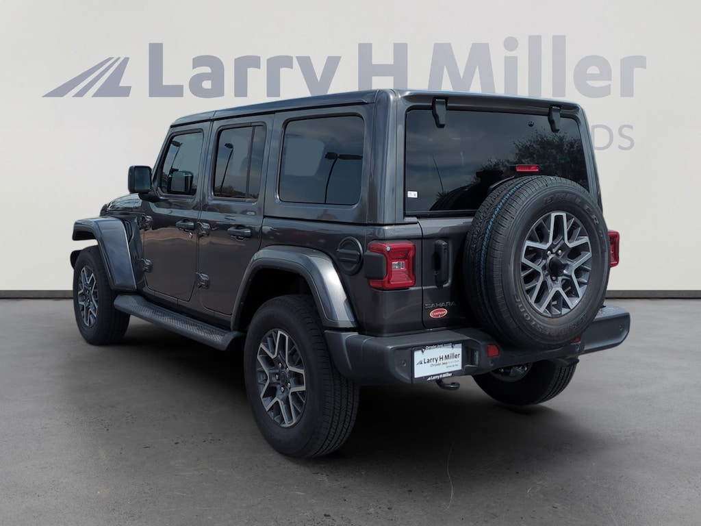 New 2026 Jeep Wrangler Sahara 4 Door Sport Utility