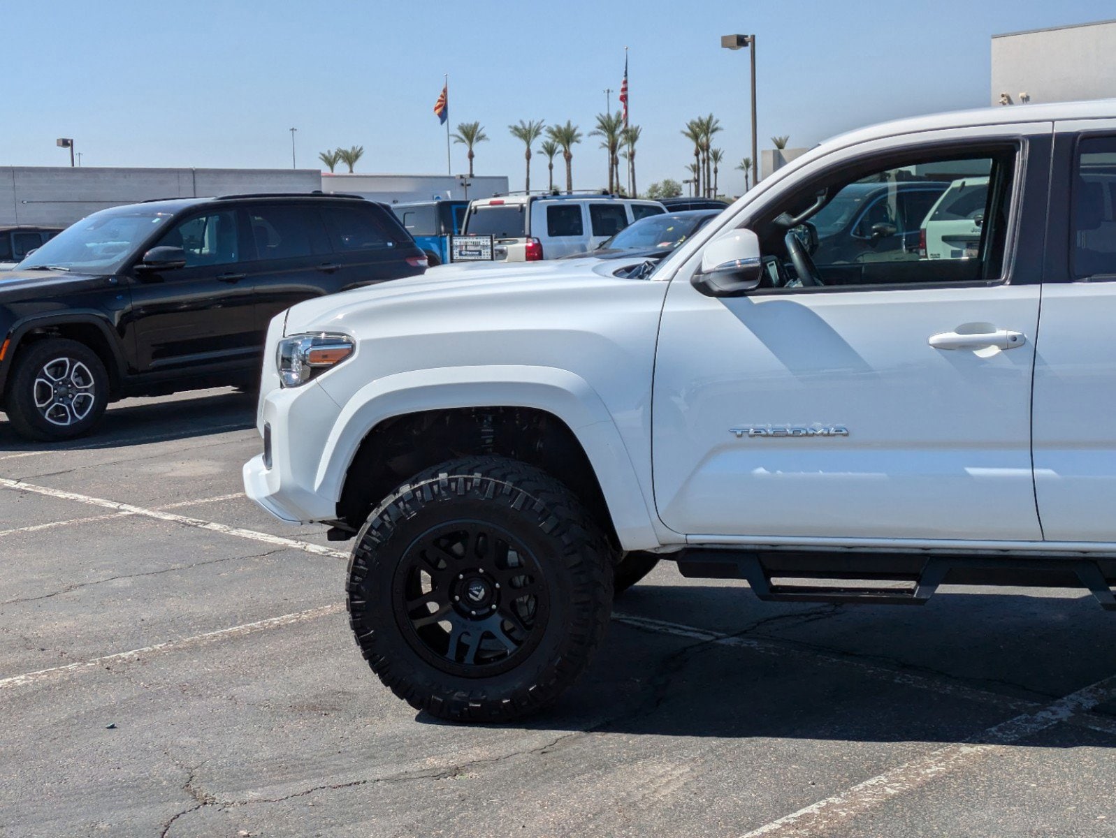 Used 2018 Toyota Tacoma TRD Sport with VIN 5TFCZ5AN8JX141790 for sale in Avondale, AZ