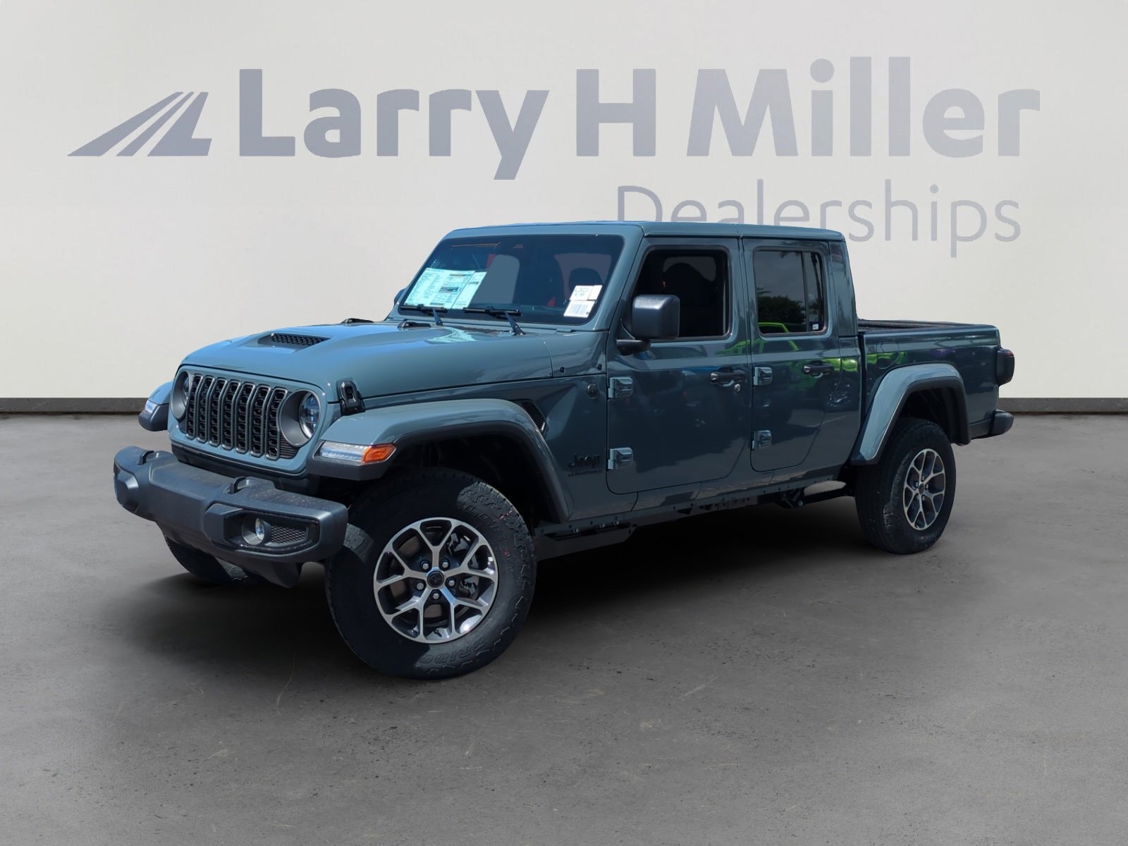 2026 Jeep Gladiator Sport S Auto's photo