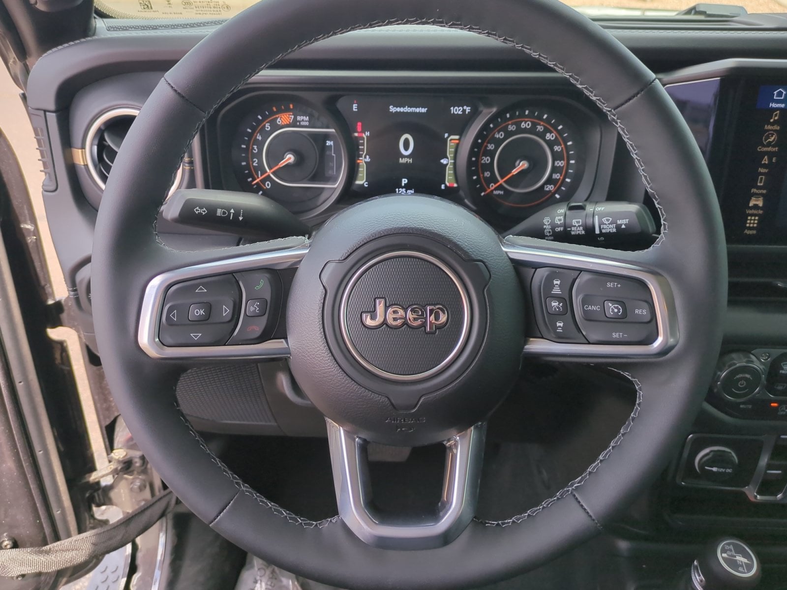 2026 Jeep Wrangler 4-Door Sahara - Photo 10