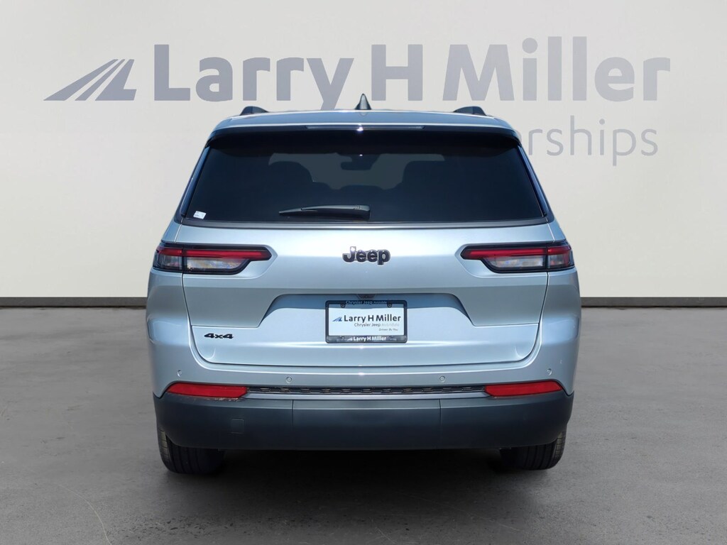 New 2026 Jeep Grand Cherokee L Laredo Altitude 4 Door Sport Utility