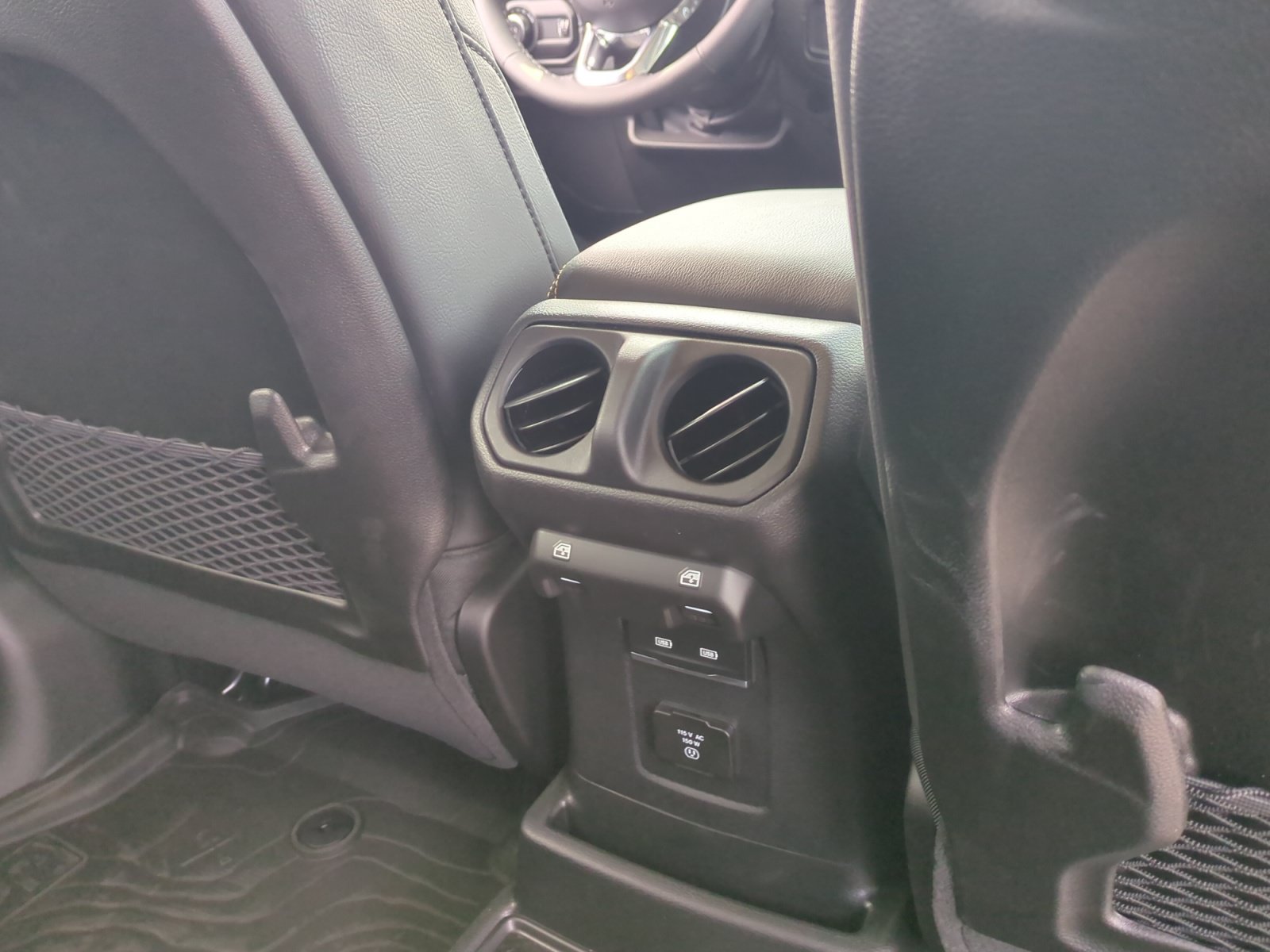 2026 Jeep Wrangler 4-Door Sahara - Photo 33