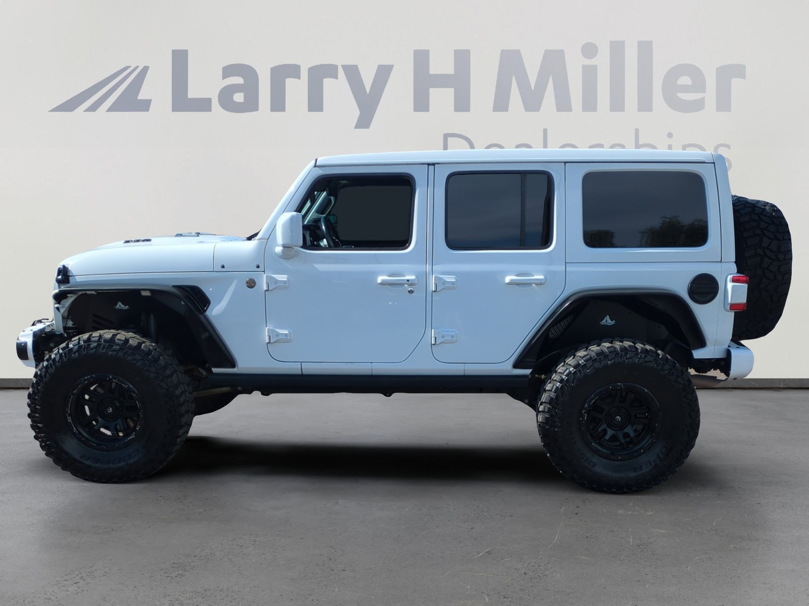 2021 Jeep Wrangler Unlimited Rubicon 392 photo 2