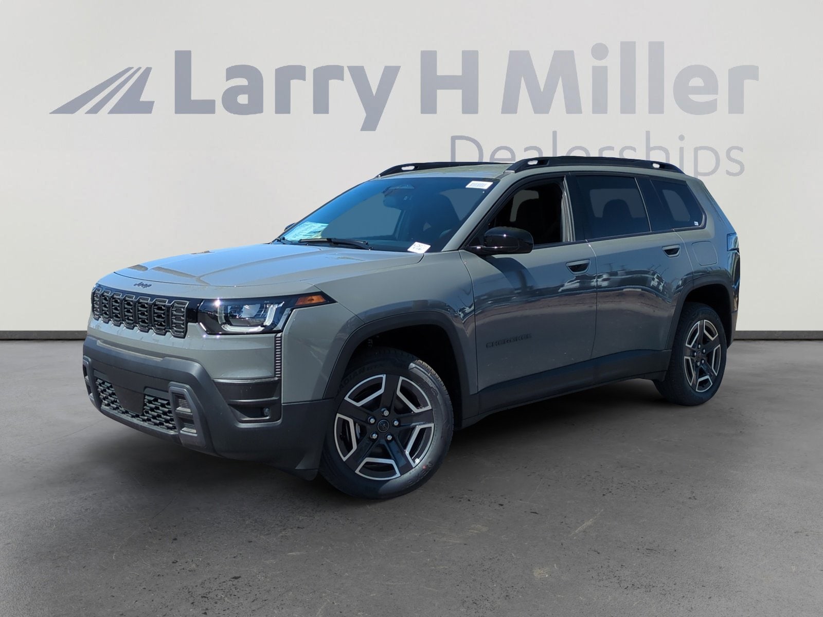 2026 Jeep Cherokee Laredo HEV 4X4's photo