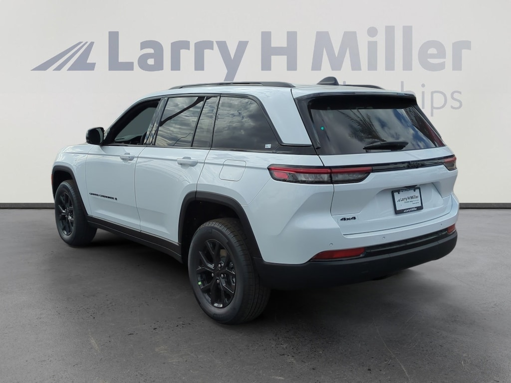 New 2025 Jeep Grand Cherokee Altitude X 4 Door Sport Utility