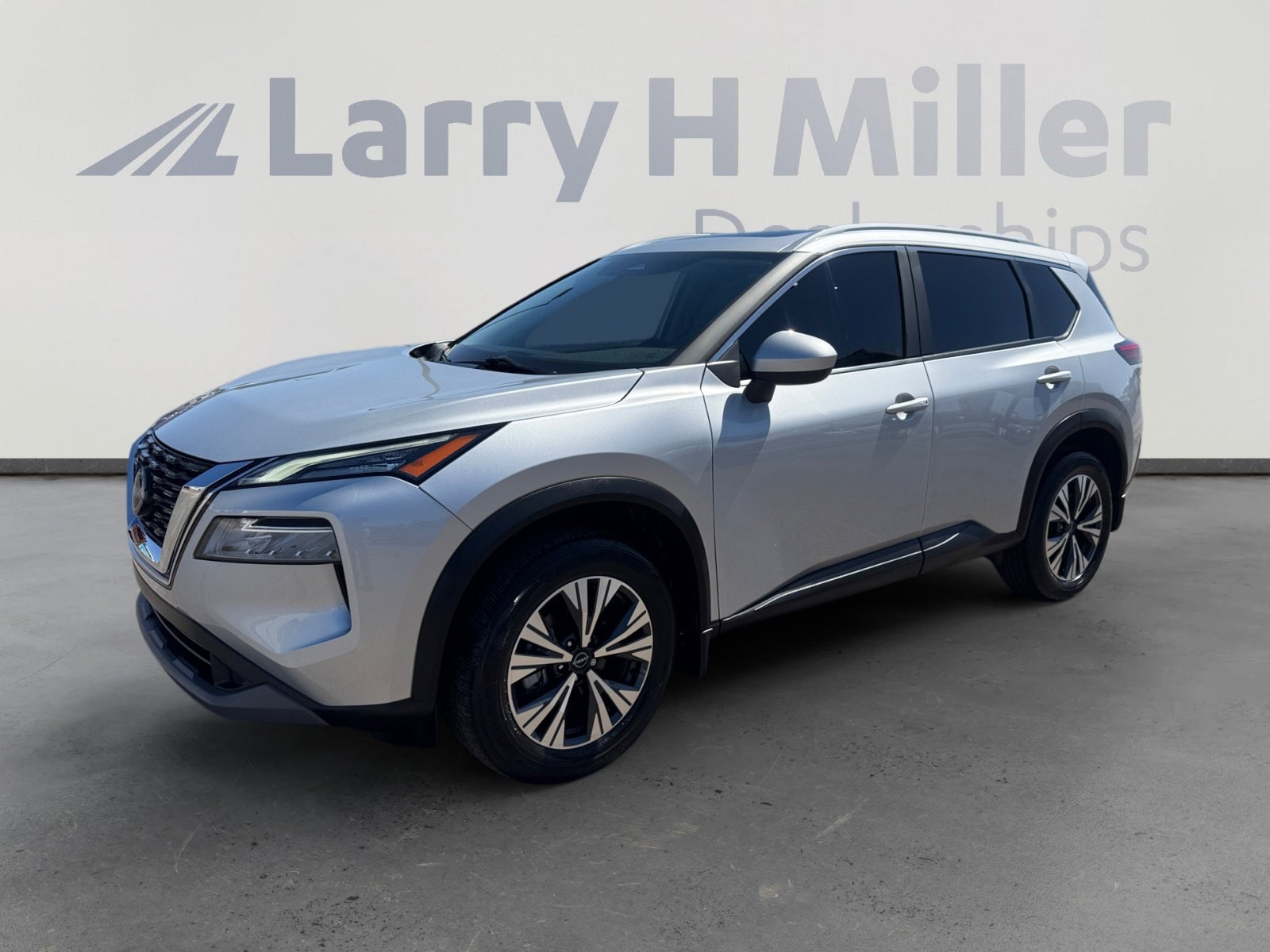 2023 Nissan Rogue SV FWD's photo