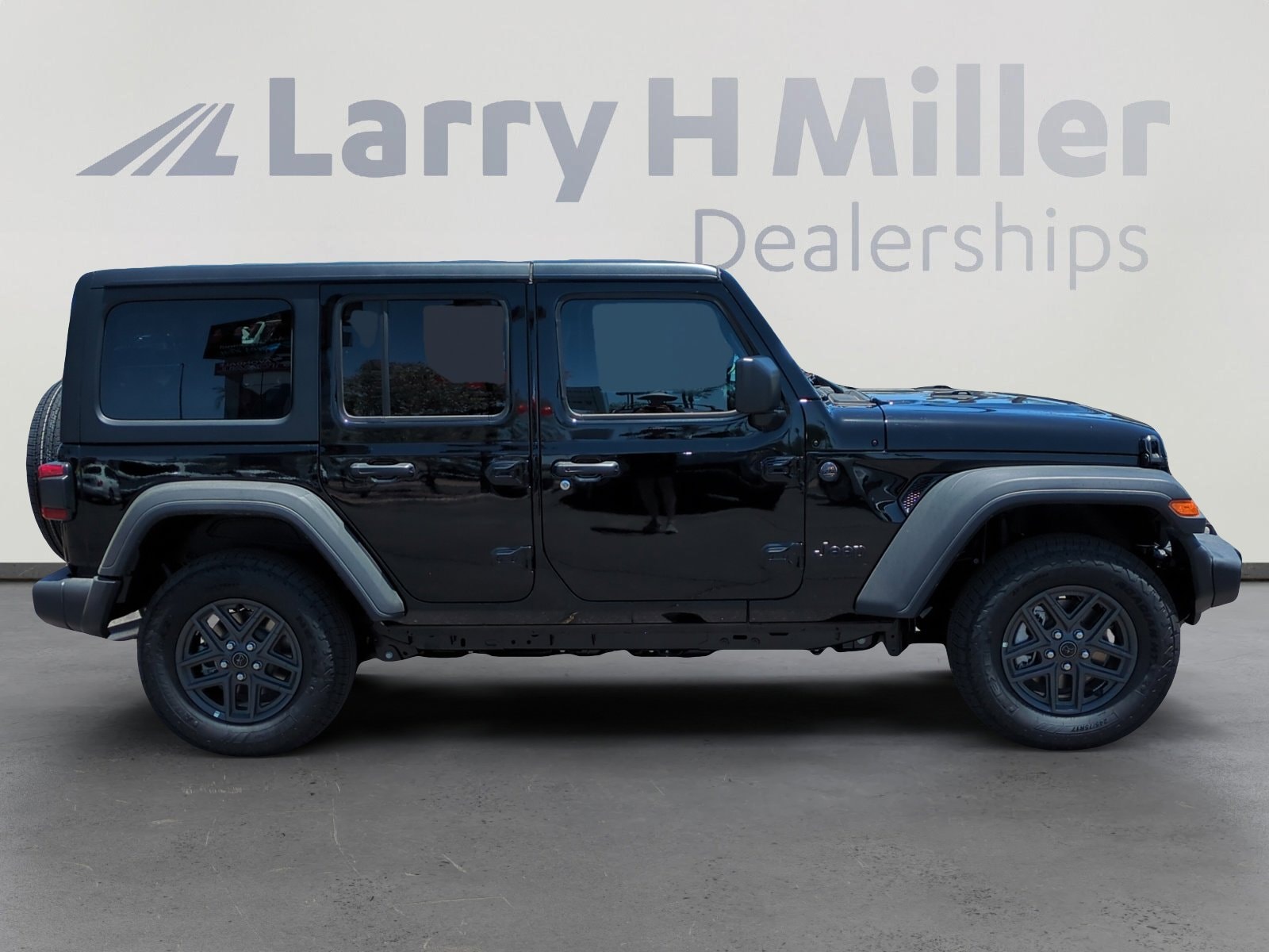2025 Jeep Wrangler 4-Door Sport S - Photo 6