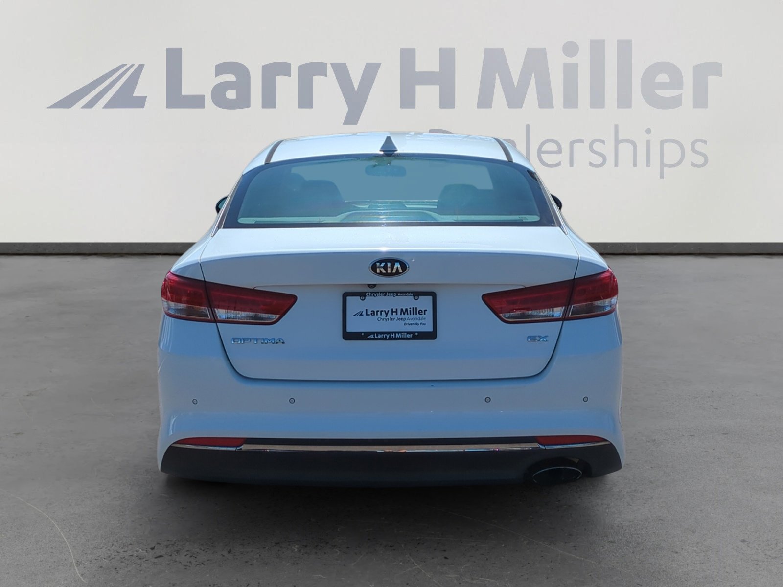 2018 Kia Optima EX photo 4