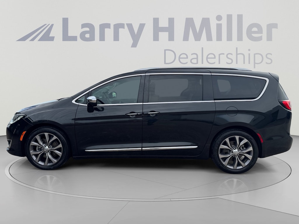Used 2020 Chrysler Pacifica Limited Van Passenger Van