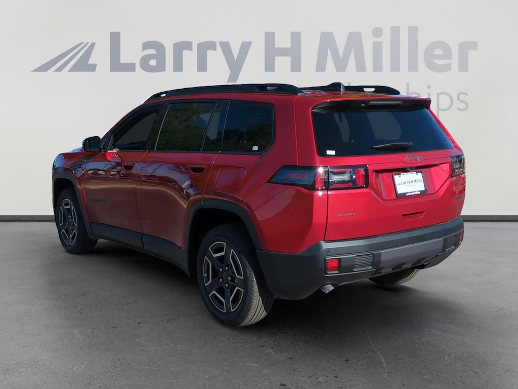 New 2026 Jeep Cherokee Laredo 4 Door Sport Utility