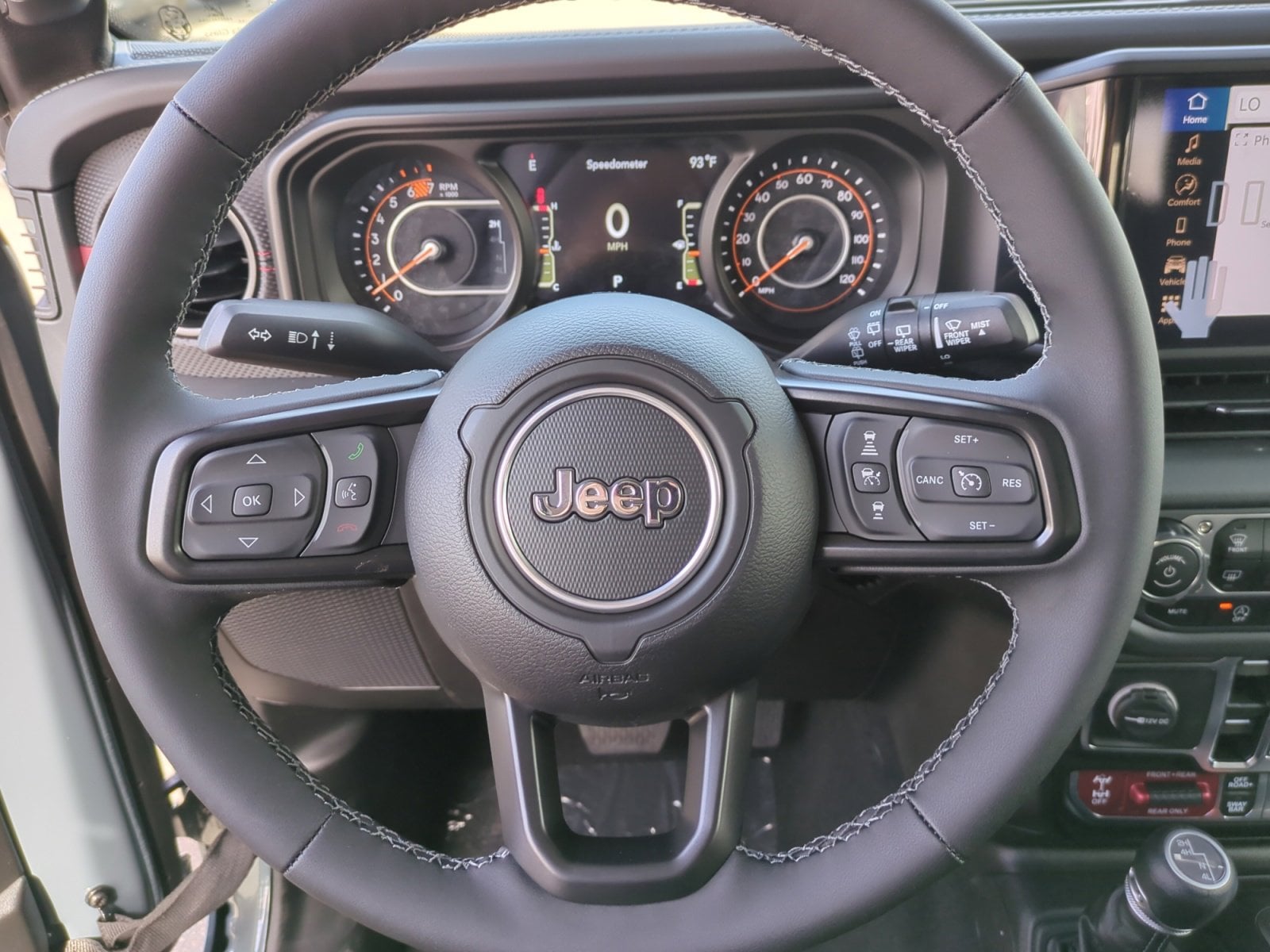 2025 Jeep Wrangler 4-Door Rubicon - Photo 10