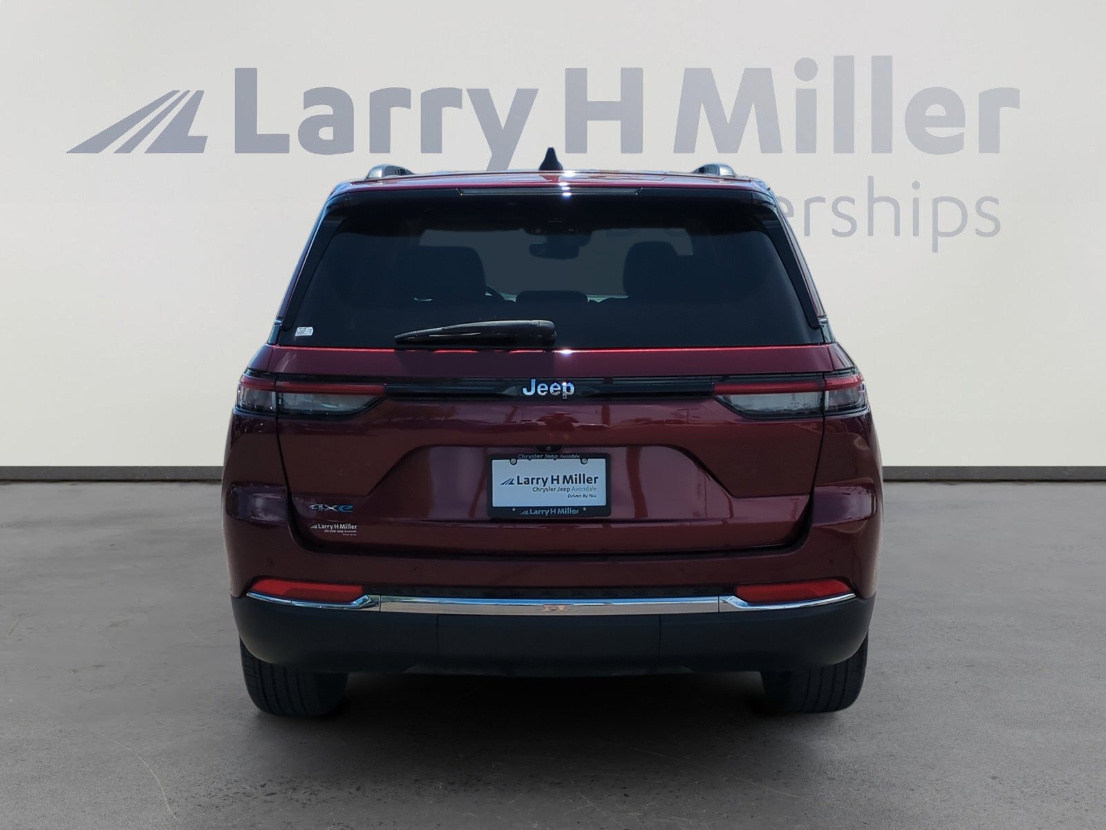 2022 Jeep Cherokee Limited 4xe photo 4
