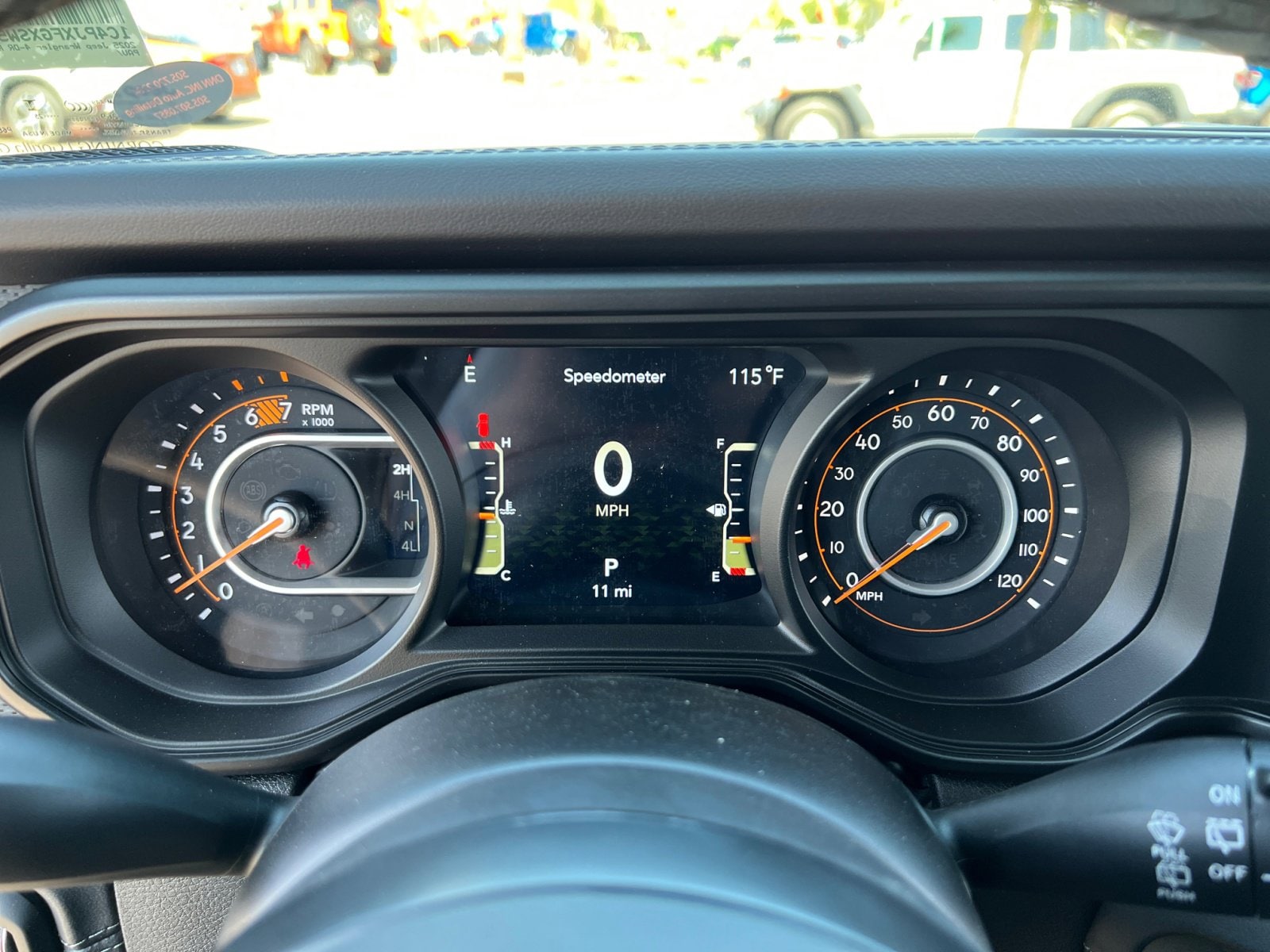 2025 Jeep Wrangler 4-Door Rubicon - Photo 11