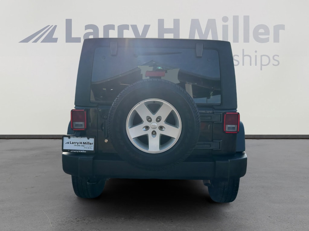 Used 2018 Jeep Wrangler JK Unlimited Sport 4x4 SUV