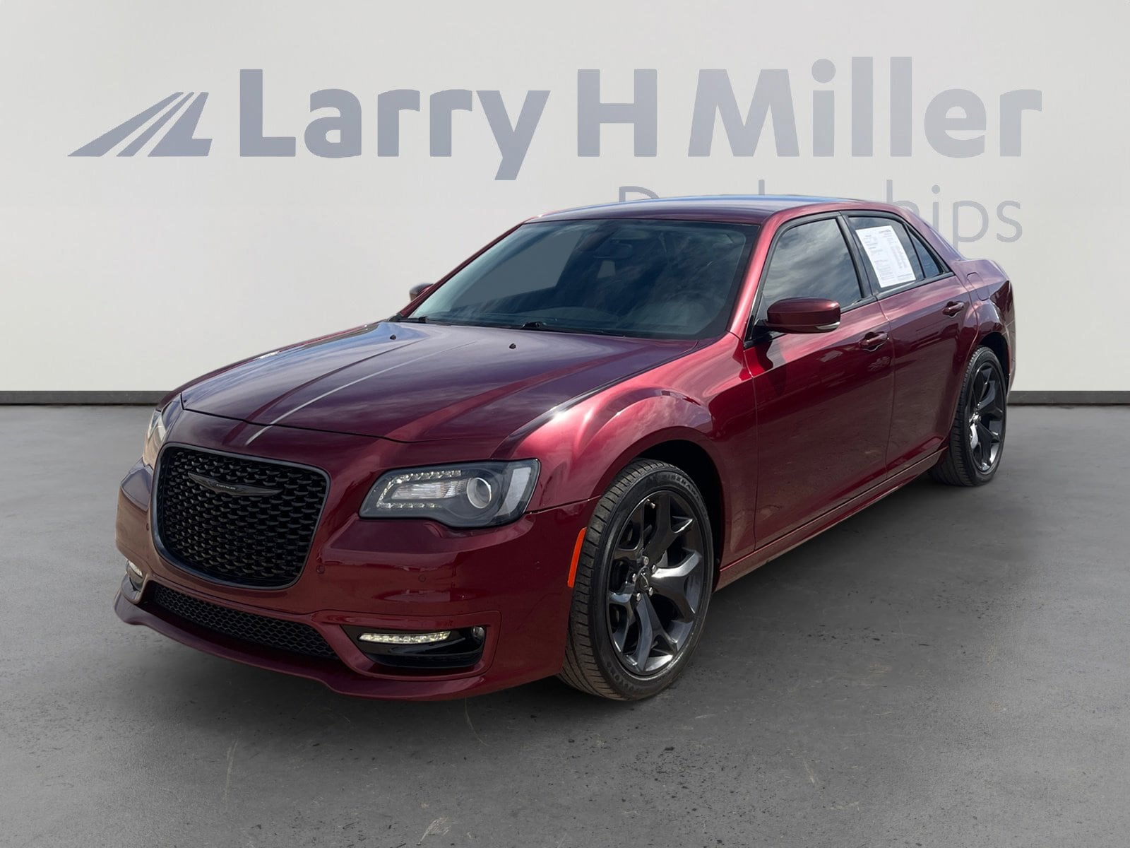 2023 Chrysler 300 Touring L RWD's photo
