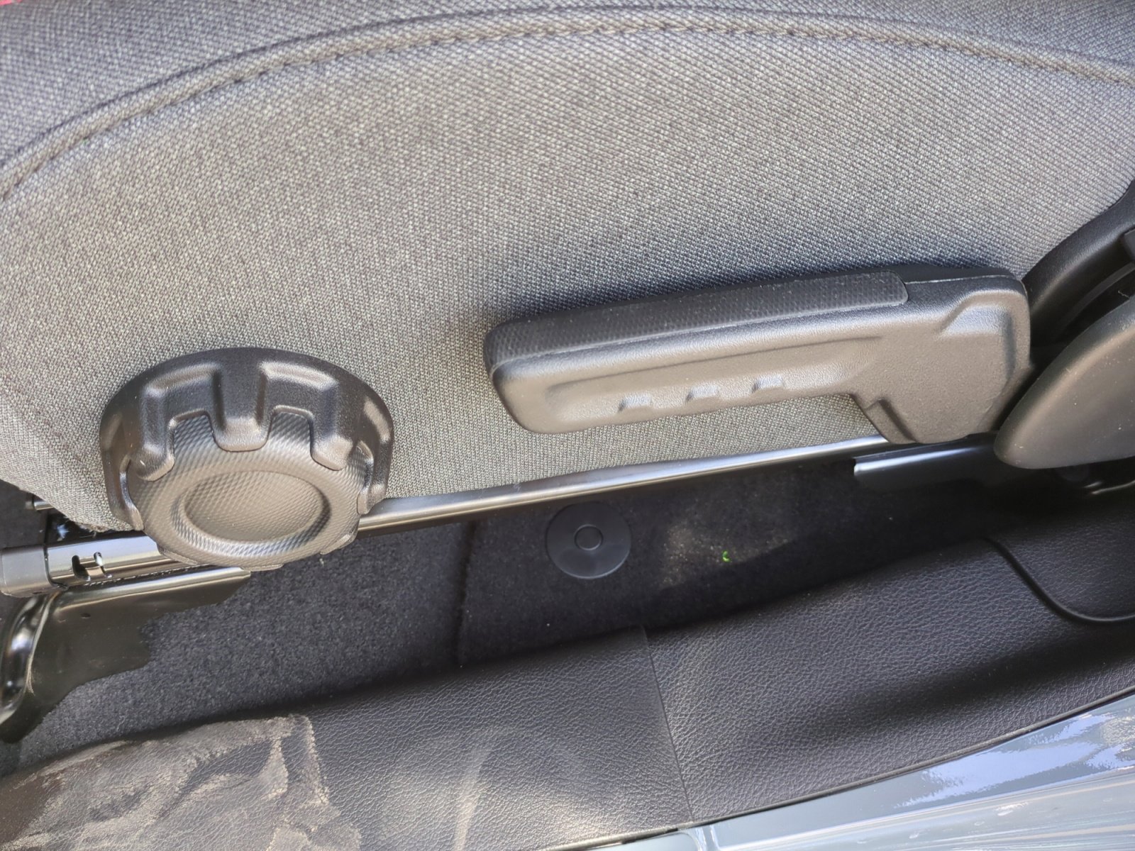 2025 Jeep Wrangler 4-Door Rubicon - Photo 15