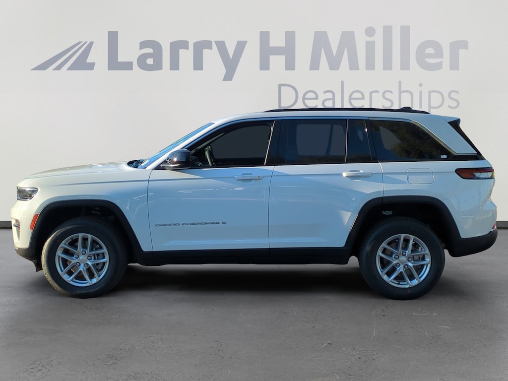 New 2025 Jeep Grand Cherokee Laredo X 4 Door Sport Utility