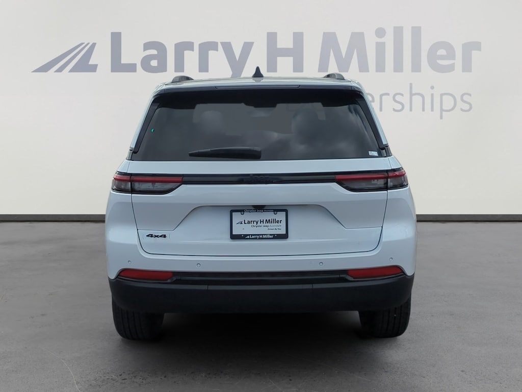 New 2025 Jeep Grand Cherokee Altitude X 4 Door Sport Utility