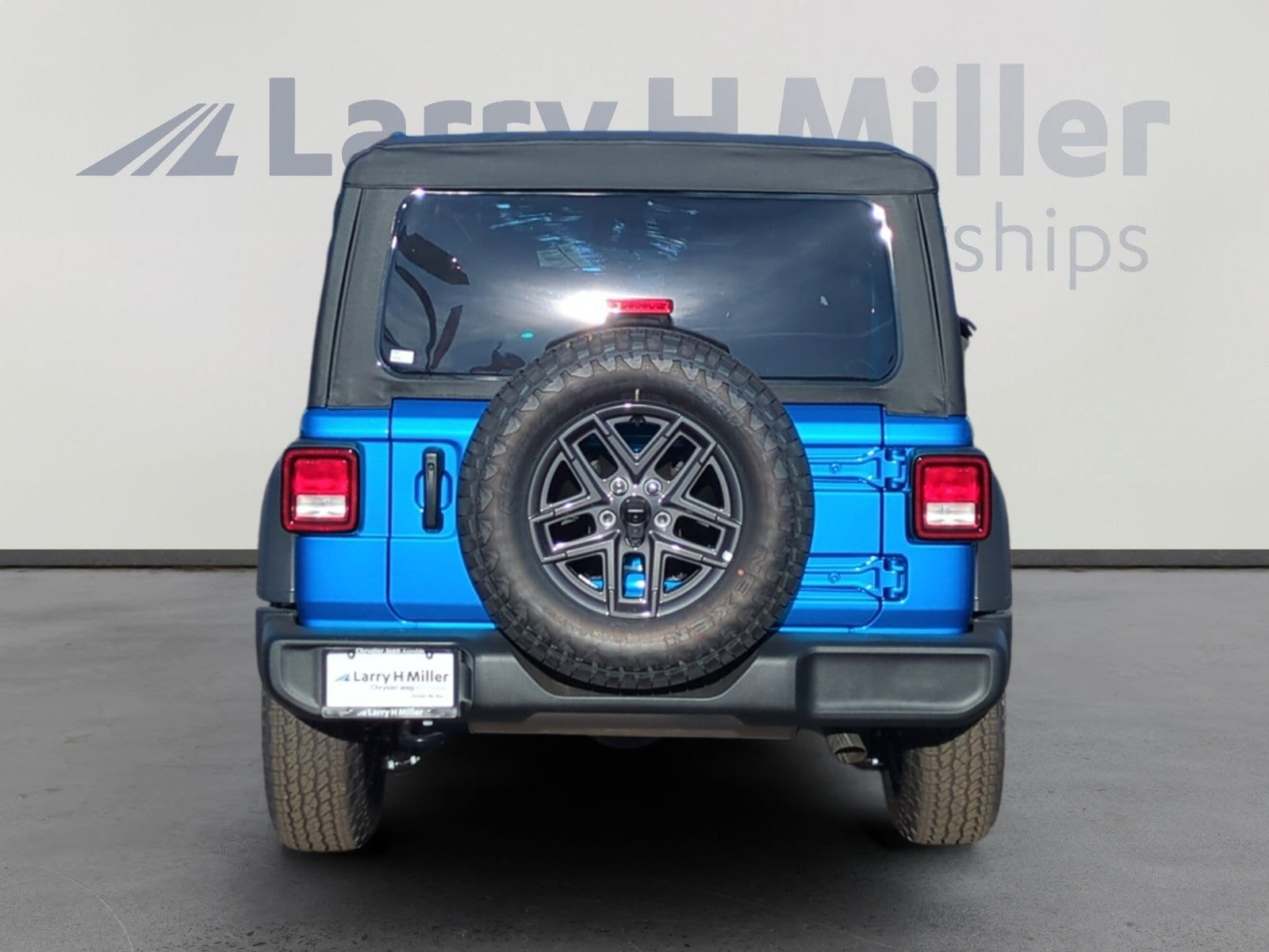 2026 Jeep Wrangler 2-Door Sport S - Photo 4