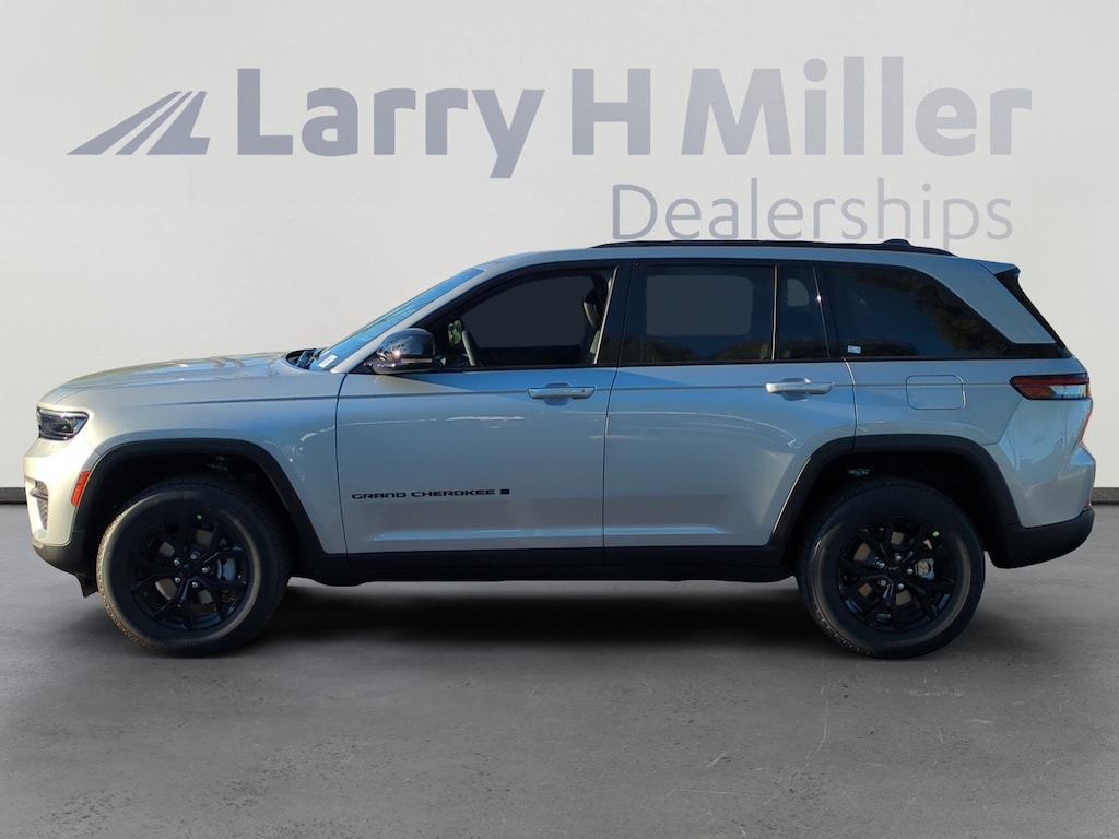 New 2025 Jeep Grand Cherokee Altitude 4 Door Sport Utility