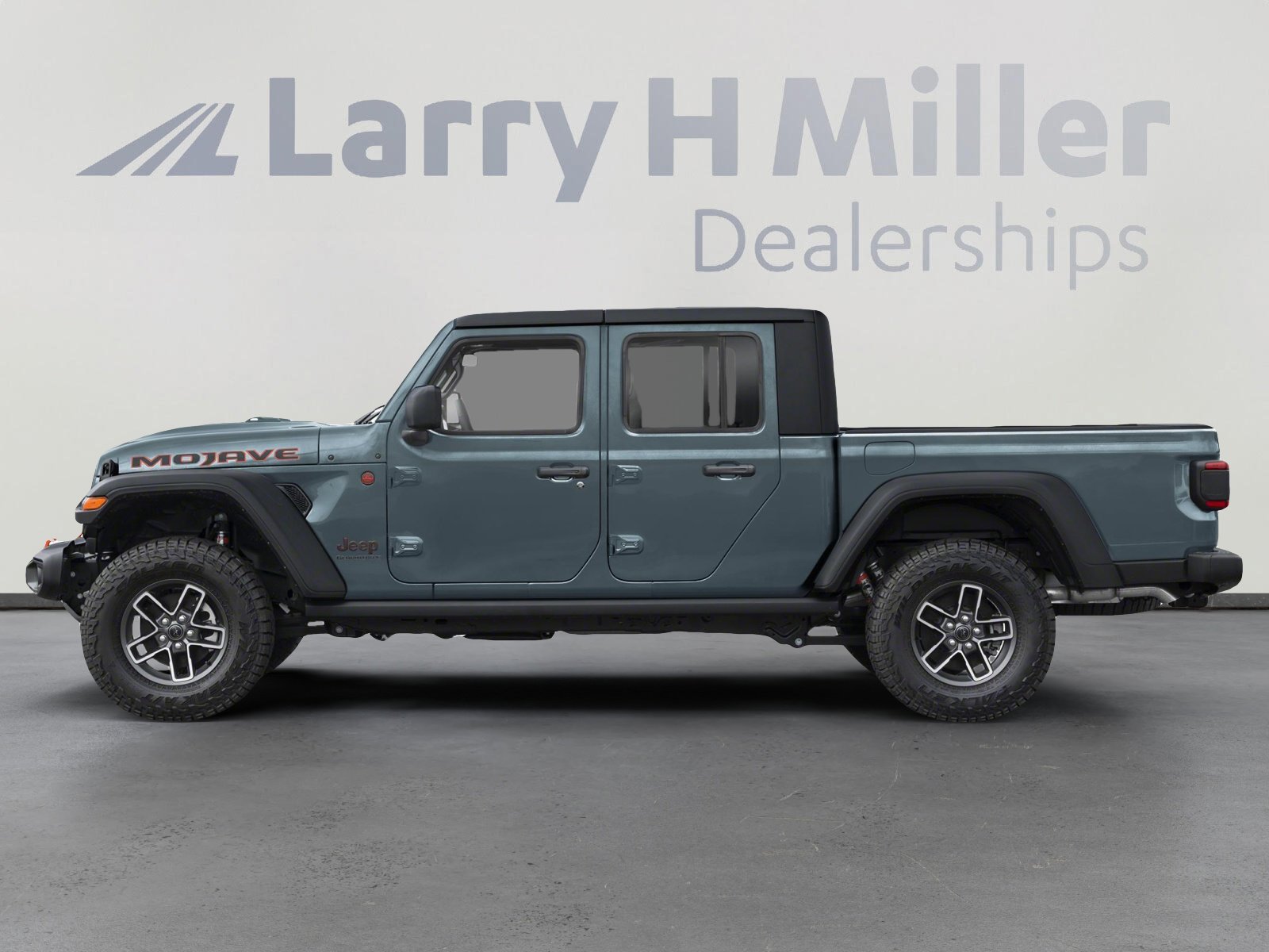 2025 Jeep Gladiator Mojave photo 3