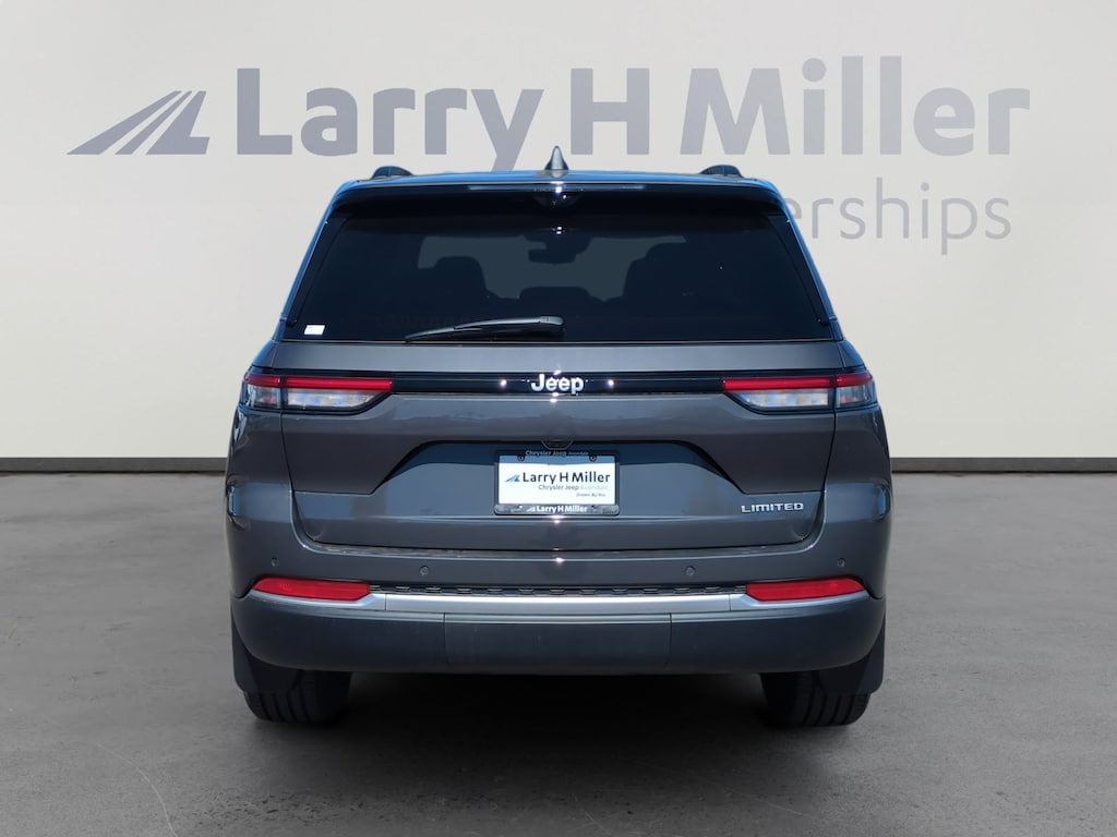 New 2026 Jeep Grand Cherokee Limited 4 Door Sport Utility
